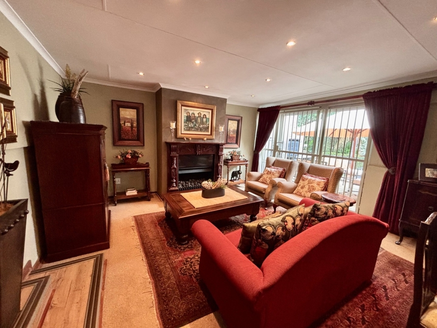 5 Bedroom Property for Sale in Doringkruin North West